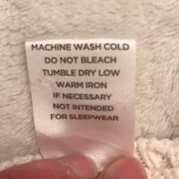 Gymboree Girls short-sleeve sweater with cherry poms - Picture 6 of 6